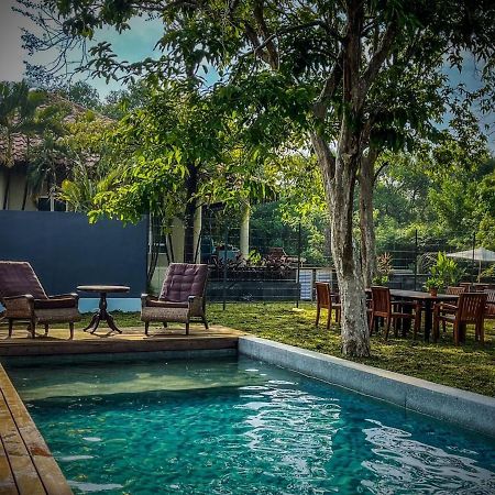 Royale Riviera Resort Private Pool Villas Pantai Cenang  Exterior foto